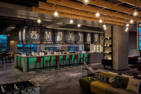 Moxy Shanghai Hongqiao NECC — photo 7