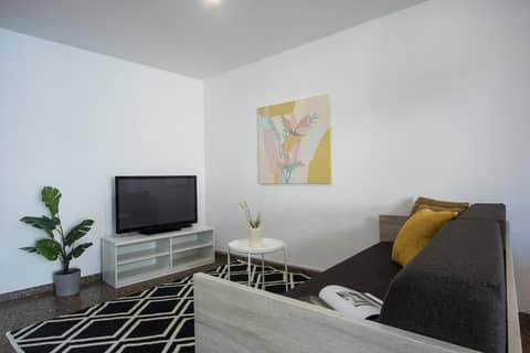 Apartamentos Carmen — hotel room