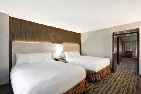 Embassy Suites Charlotte — photo 4