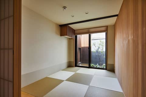 Gion Shirakawa no Yado — hotel room