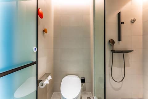 Holiday Inn Express Shanghai Jing'an Temple by IHG — photo 7