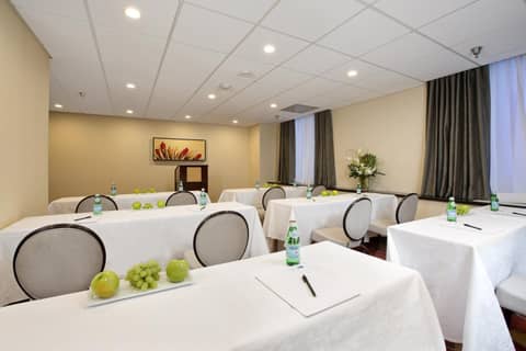 Holiday Inn Express Denver Downtown by IHG — photo 3