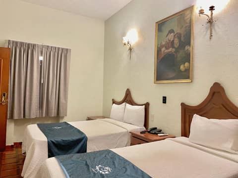 Hotel Frances — bedroom