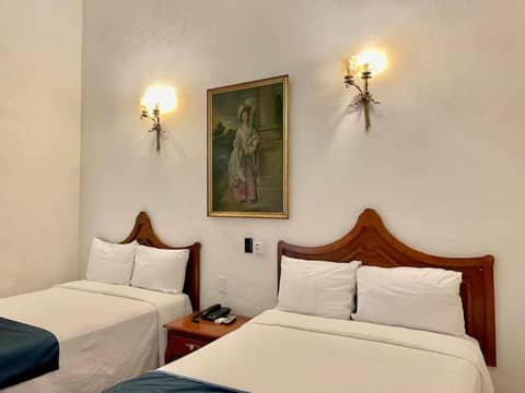 Hotel Frances — bedroom