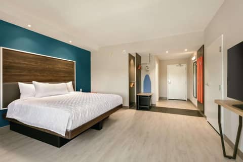 Tru By Hilton Charlotte Ayrsley — photo 9