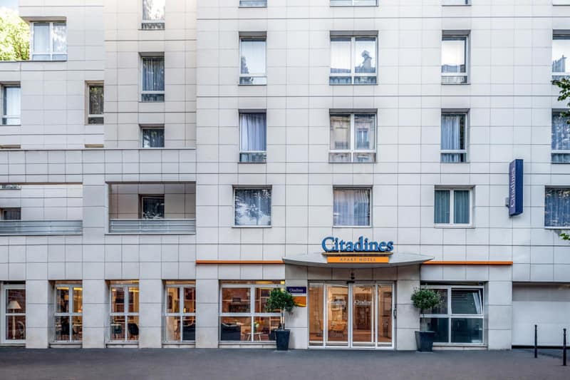 Citadines Montmartre Paris — building