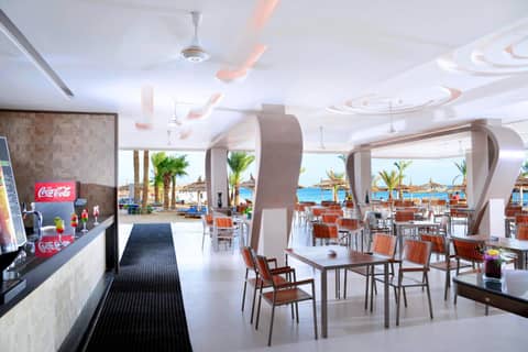 Beach Albatros The Club - Aqua Park — photo 2