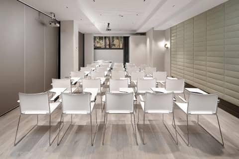 Olivia Plaza Hotel — photo 9