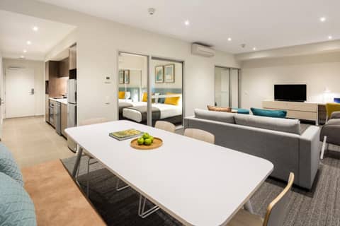 Quest Eight Mile Plains — hotel room