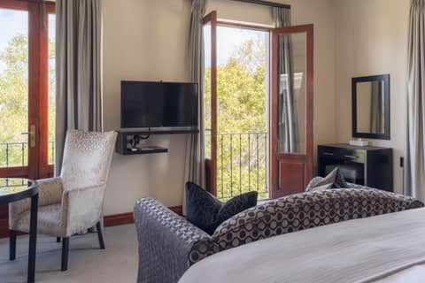Nova Constantia Boutique Residence — hotel room