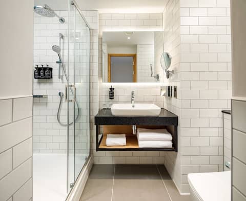 Holiday Inn Manchester Airport by IHG — photo 4