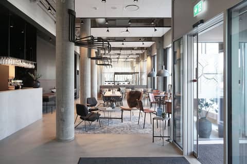 Four Points Flex by Sheraton Copenhagen Arena — recepcion & lobby