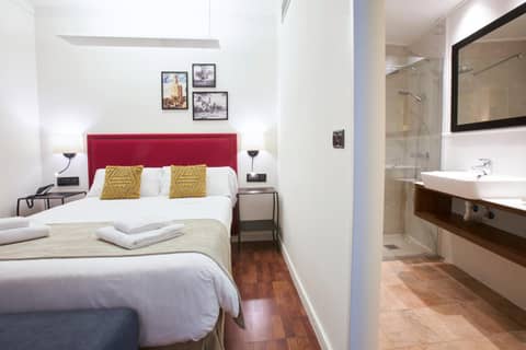 U-Sense Sevilla Centro — bedroom