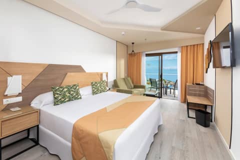 Hotel Riu Buenavista - All Inclusive — hotel room
