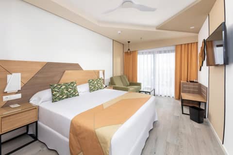 Hotel Riu Buenavista - All Inclusive — hotel room