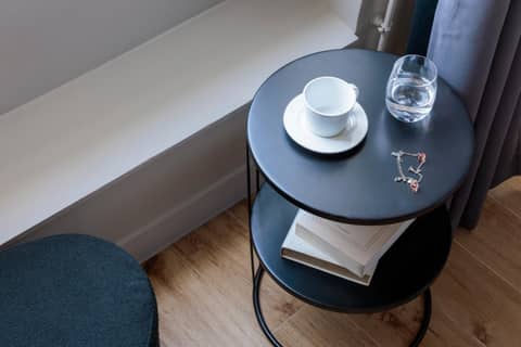 Hôtel Saint Martin Bastille — hotel room