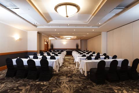 The Glenmore Inn & Convention Centre — photo 3