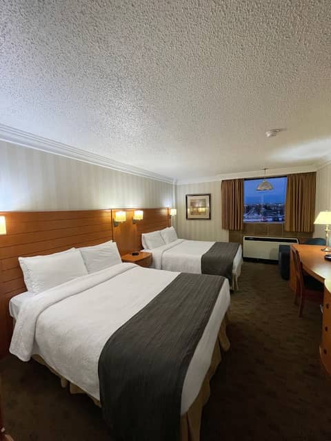 The Glenmore Inn & Convention Centre — photo 7