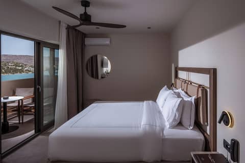 Enorme Infinity Elounda - Adults Only — bedroom
