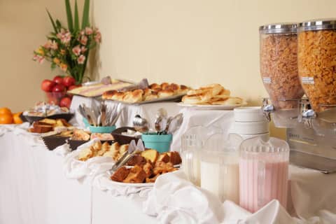 Viasui Hotel — dining