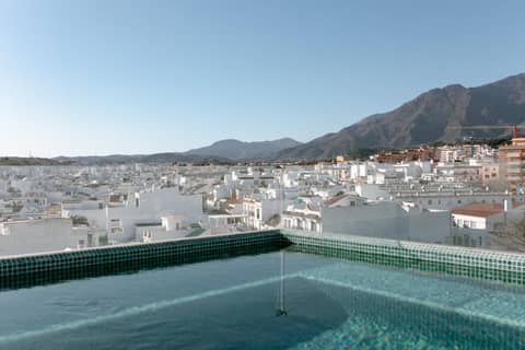 Hotel Estepona Plaza — roof