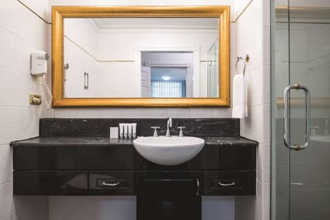 Adina Apartment Hotel Brisbane Anzac Square — photo 8