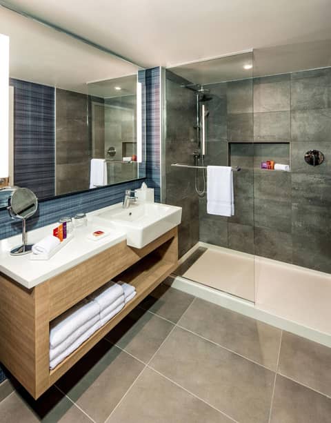Novotel Miami Brickell — photo 3