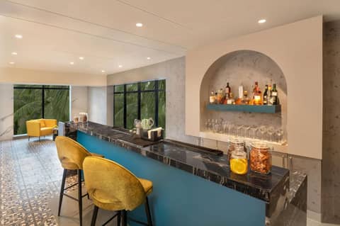 Hyatt Place Goa Candolim — lounge