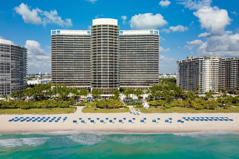 The St. Regis Bal Harbour Resort — building
