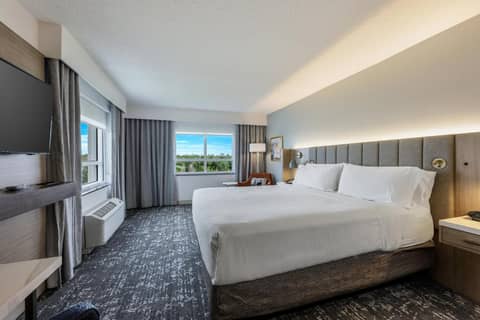 Crowne Plaza Ft Myers Gulf Coast by IHG — photo 9