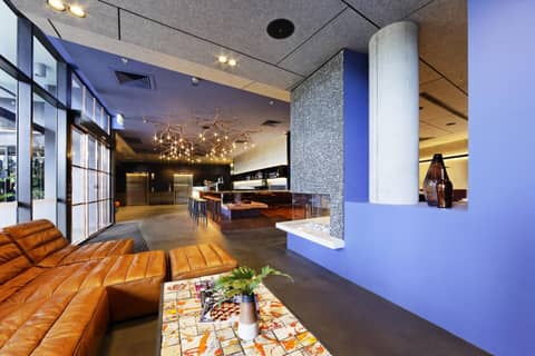 Alpha Mosaic Hotel Fortitude Valley Brisbane — recepcion & lobby