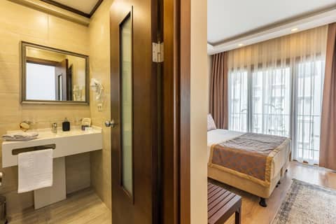 Standard Double Room — the supplier's photographs — photo 1