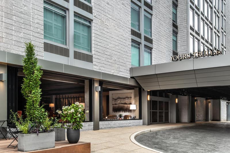 Vignette Collection Yours Truly DC by IHG — building