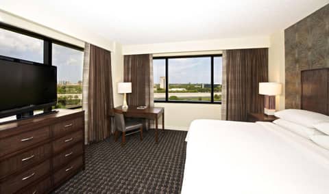 Embassy Suites by Hilton Palm Beach Gardens PGA Boulevard — photo 4