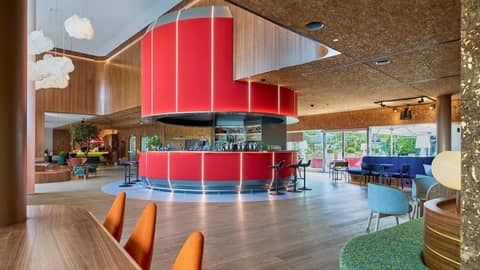 Novotel Zurich City West — photo 7