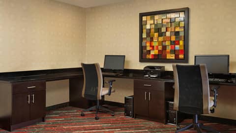 Holiday Inn Express & Suites Naples Downtown - 5th Avenue by IHG — photo 7