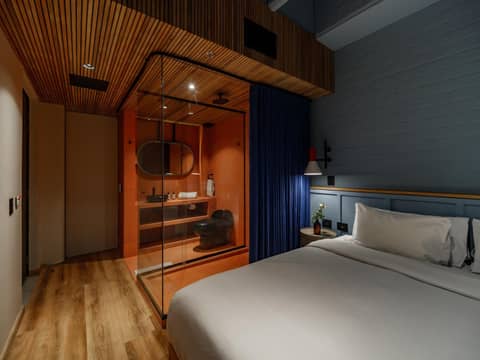The Somos Bold Hotel — photo 2