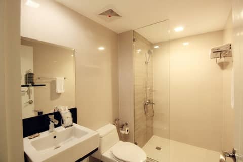 MaxStays Max Pavilion at The Venice Residences — photo 7