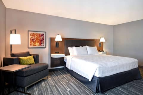 Hampton Inn & Suites Las Vegas Convention Center - No Resort Fee — photo 9