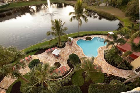 Inn at Pelican Bay — photo 3