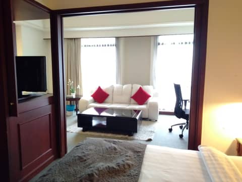 Grand Service Apartment @ Times Square — photo 9