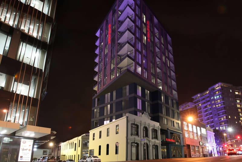 Ramada Suites By Wyndham Victoria Street West — photo 1