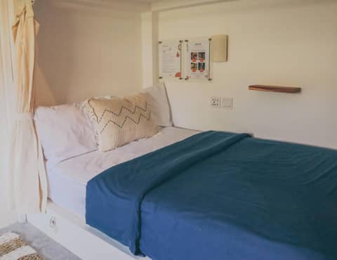 Arya Wellness - female only — hotel room
