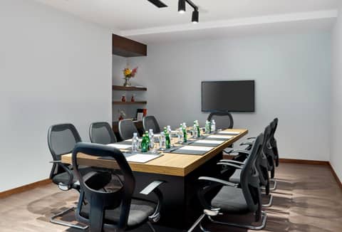 Staybridge Suites - Doha Lusail by IHG — photo 9