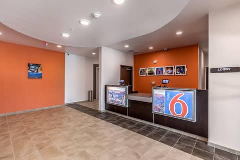 Motel 6-Las Vegas NV - Motor Speedway — photo 3