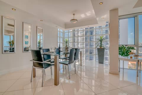Bel Air on Broadbeach - Official — photo 7