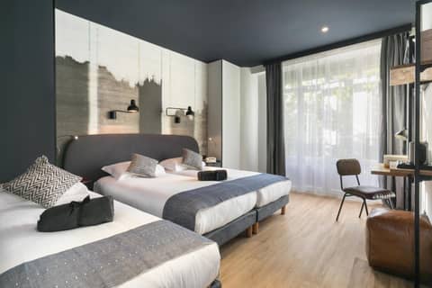 Hotel So’Co by Happyculture — hotel room