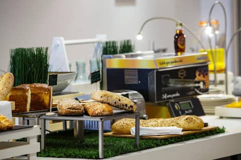 Mercure Paris Vaugirard Porte De Versailles — dining