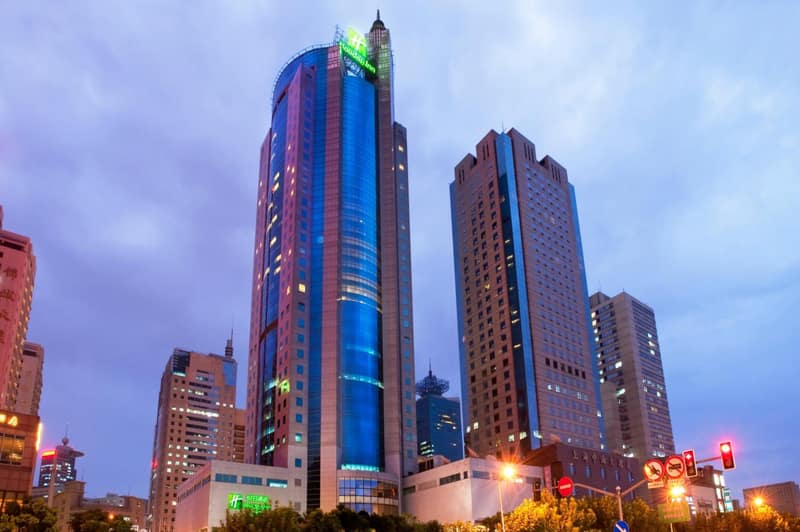 Holiday Inn Shanghai Pudong by IHG — building