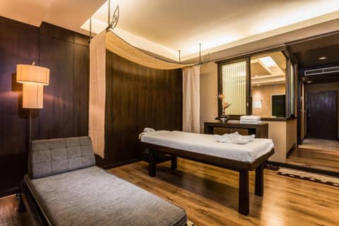 Twin Towers Hotel — recepcion & lobby